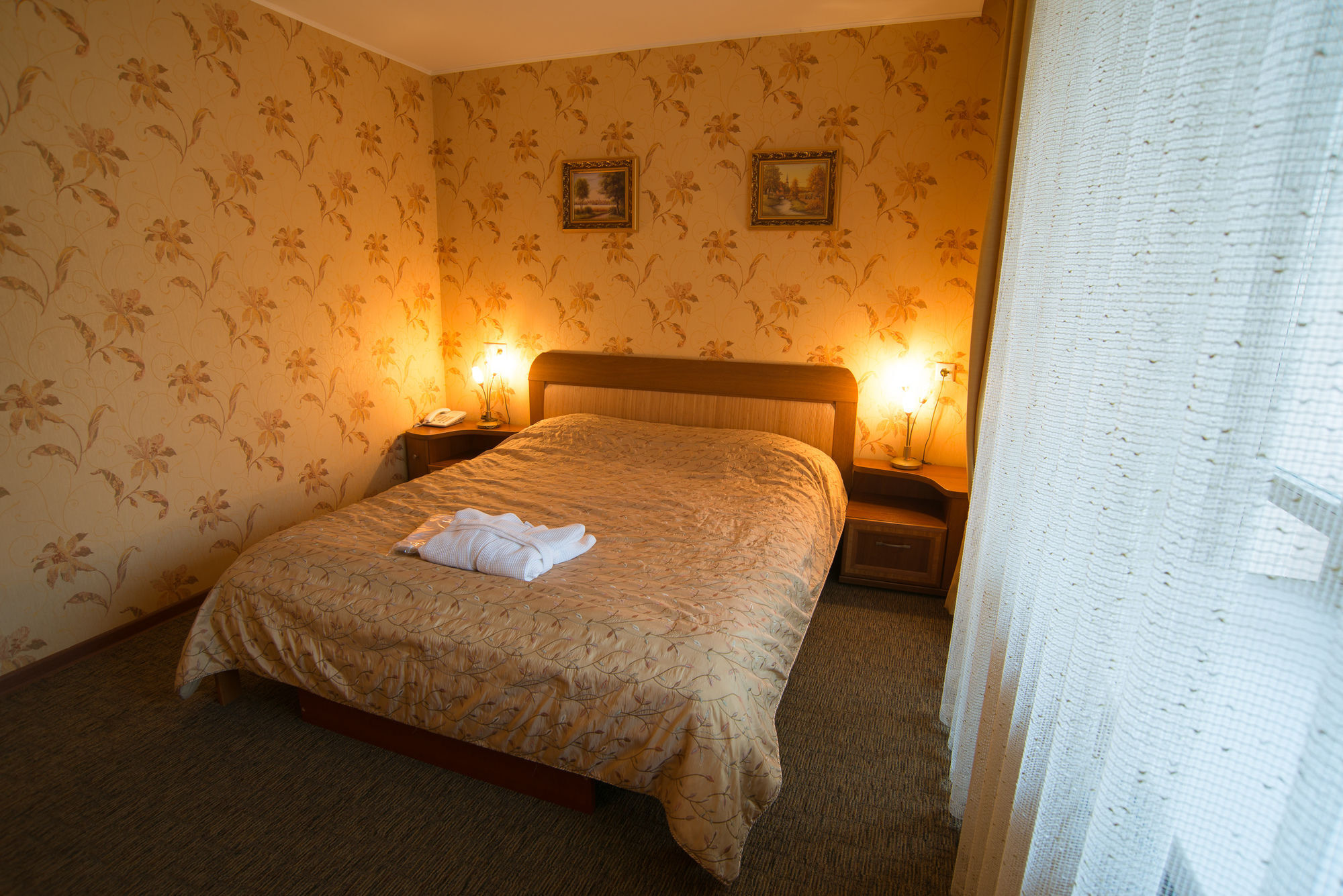 יקטרינבורג Suite Hotel מראה חיצוני תמונה